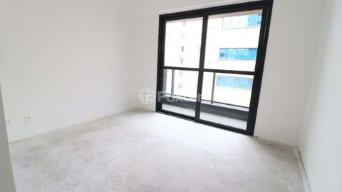 Image 8 - 918709
