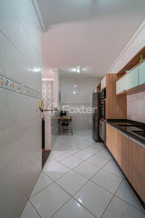 Image 10 - 918720