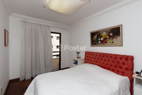 Image 7 - 918727