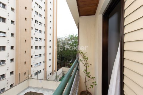 Image 9 - 918727