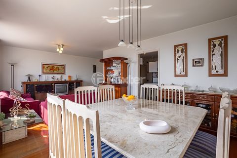 Image 3 - 918728