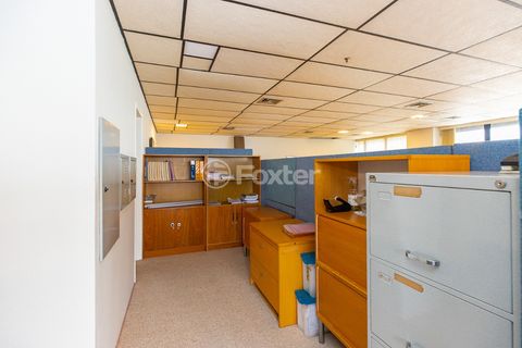 Image 14 - 918733