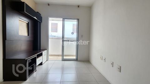 Image 7 - 918739