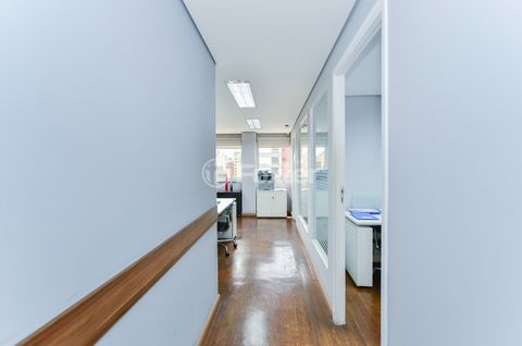 Image 4 - 918740