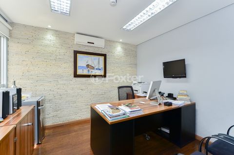 Image 9 - 918740