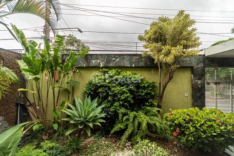 Image 15 - 918741