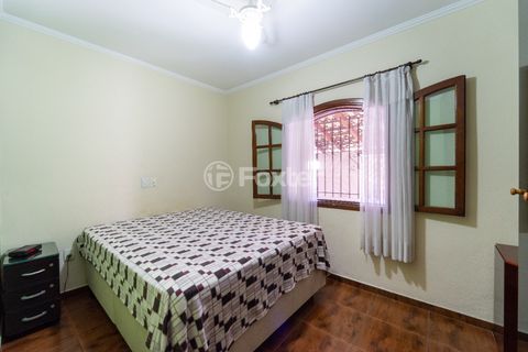 Image 11 - 918755