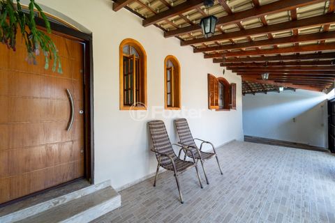 Image 4 - 918755
