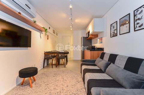Image 4 - 918762