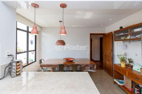 Image 17 - 918770