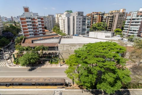 Image 10 - 918771