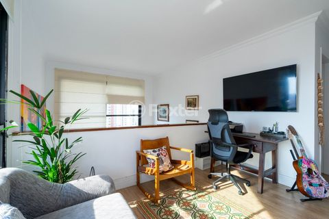 Image 19 - 918774