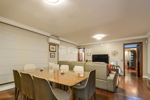 Image 11 - 918781