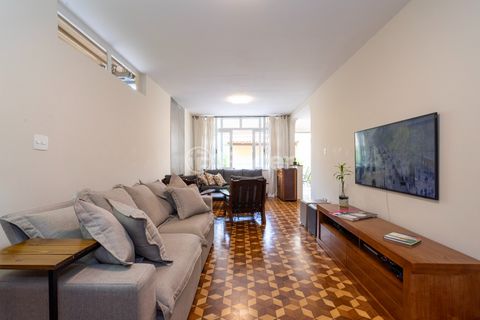 Image 11 - 918784