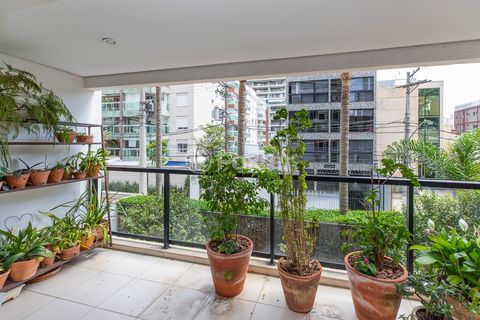 Image 13 - 918786
