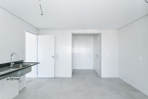 Image 15 - 918795
