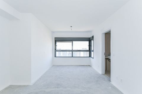 Image 19 - 918795