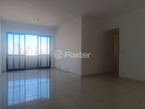 Image 3 - 918804