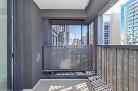 Image 7 - 918807
