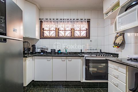 Image 18 - 918815