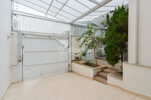 Image 9 - 918818