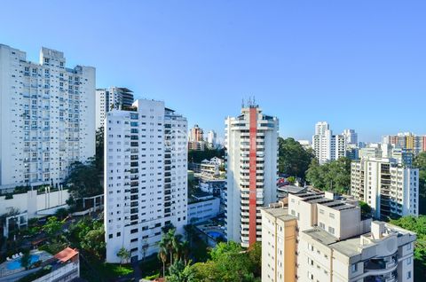 Image 19 - 918821