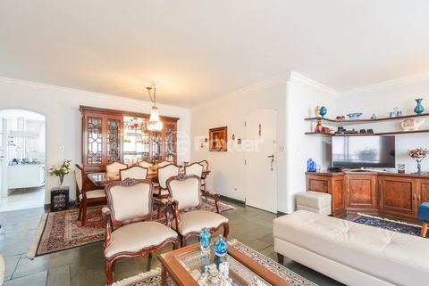 Image 4 - 918828