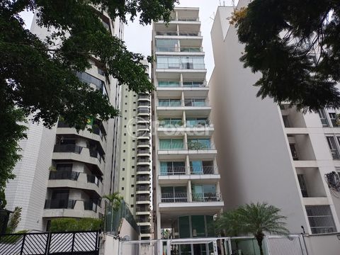 Image 11 - 918835