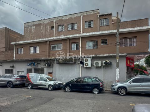 Image 6 - 918852