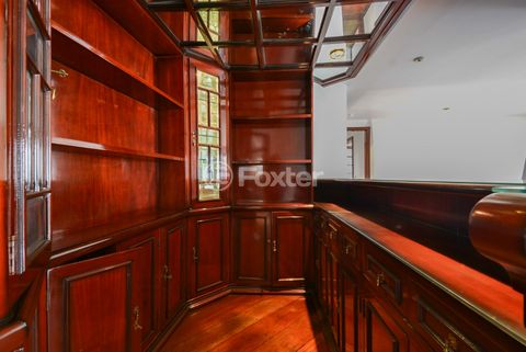 Image 11 - 918853