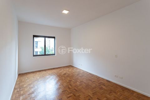 Image 4 - 918863