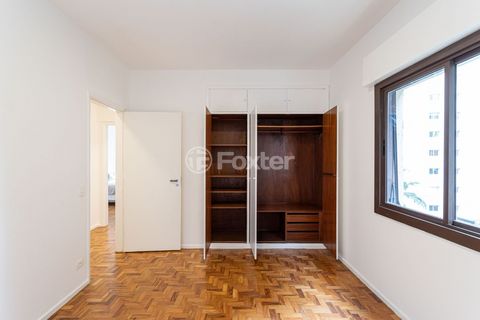 Image 11 - 918863