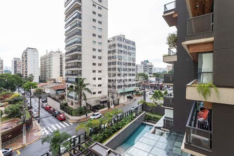 Image 12 - 918863