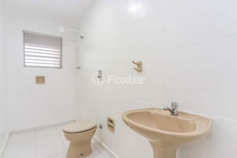 Image 19 - 918866