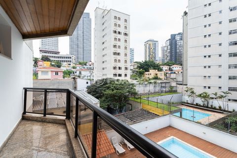 Image 1 - 918867