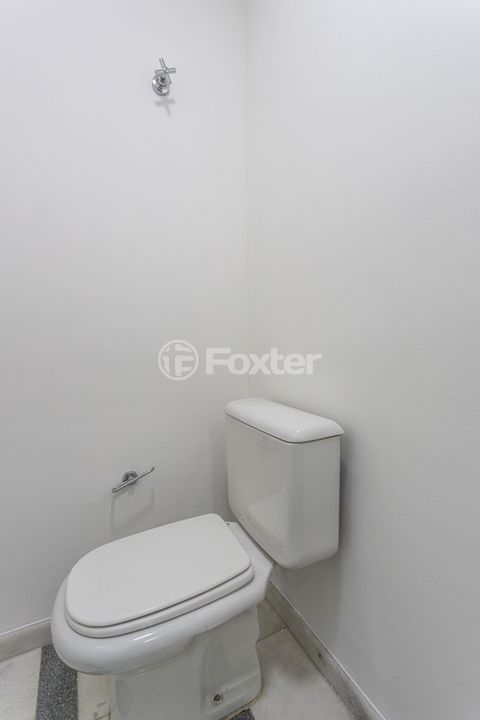 Image 4 - 918871