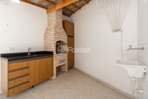 Image 11 - 918883