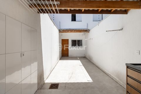 Image 12 - 918883