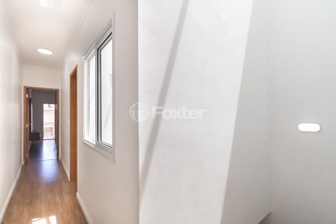 Image 17 - 918883