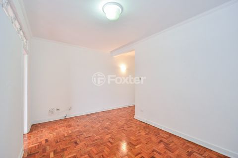 Image 4 - 918885