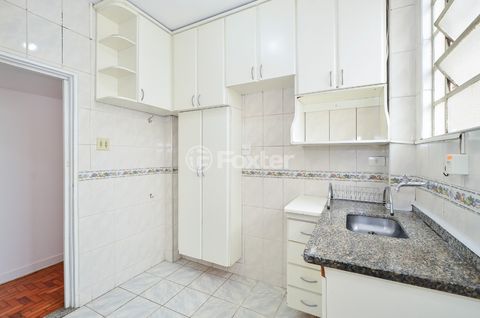 Image 12 - 918885