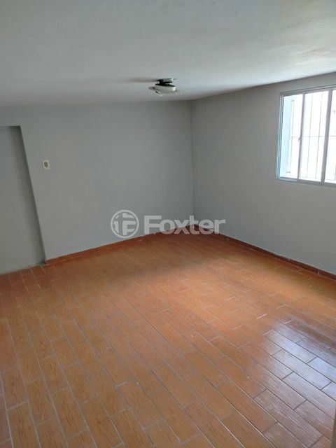 Image 17 - 918905