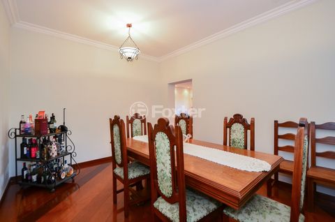 Image 10 - 918908