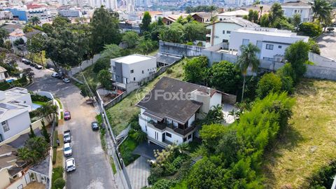 Image 7 - 918910