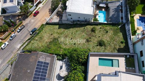Image 15 - 918910