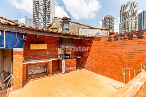 Image 17 - 918911