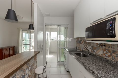 Image 9 - 918927