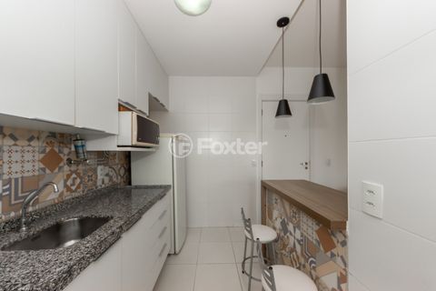 Image 7 - 918927