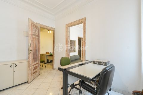 Image 6 - 918930