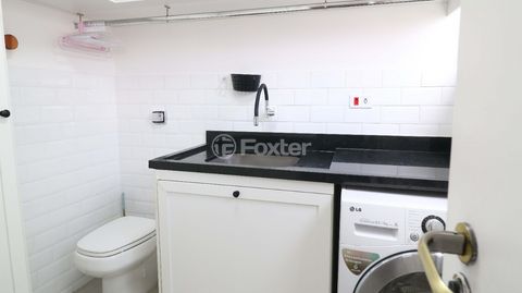 Image 7 - 918932